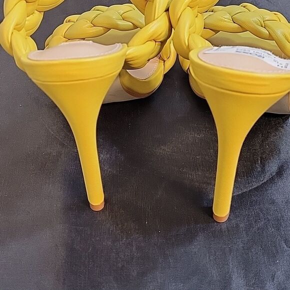 BRAND NEW STEVE MADDEN WOMEN"S CHUNKY BRAIDED STRAP DETAILS KENLEY HEELED SANDAL - Picture 6 of 15